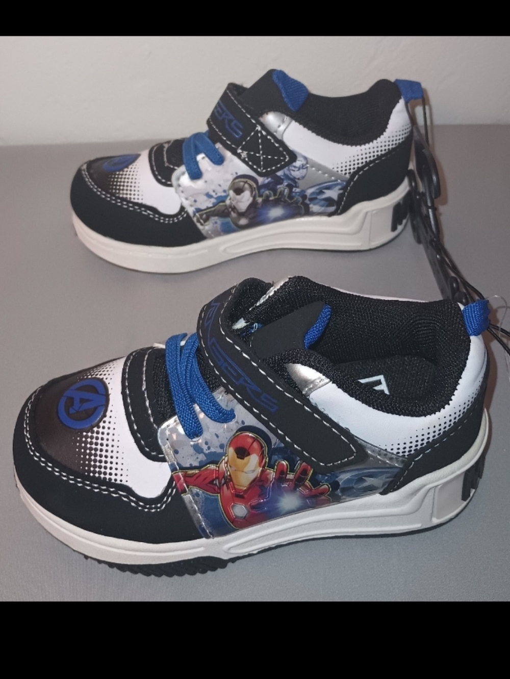 Marvel Avengers Light-Up Toddler Athletic Shoes
